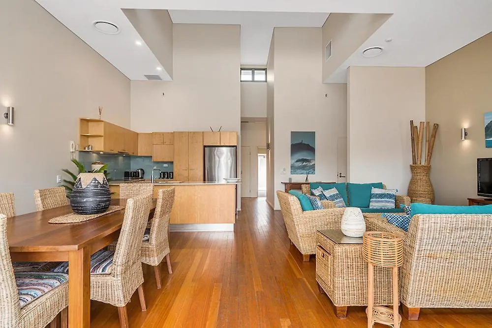 Byron Bay Accom - Pipis Apartment 2 - 2/2 Fletcher 0*, Byron Bay